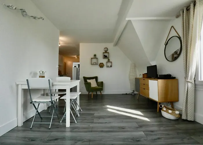 公寓 De L'hippodrome Avec Deux *