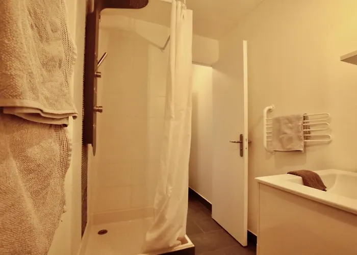 De L'hippodrome Avec Deux 公寓 多维尔