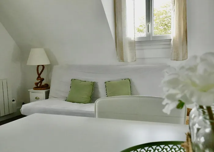 De L'hippodrome Avec Deux 公寓